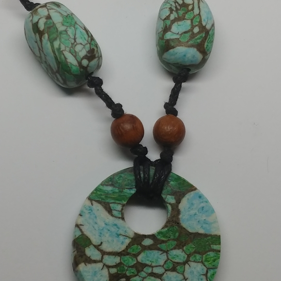 Necklace - Picture 5 of 7